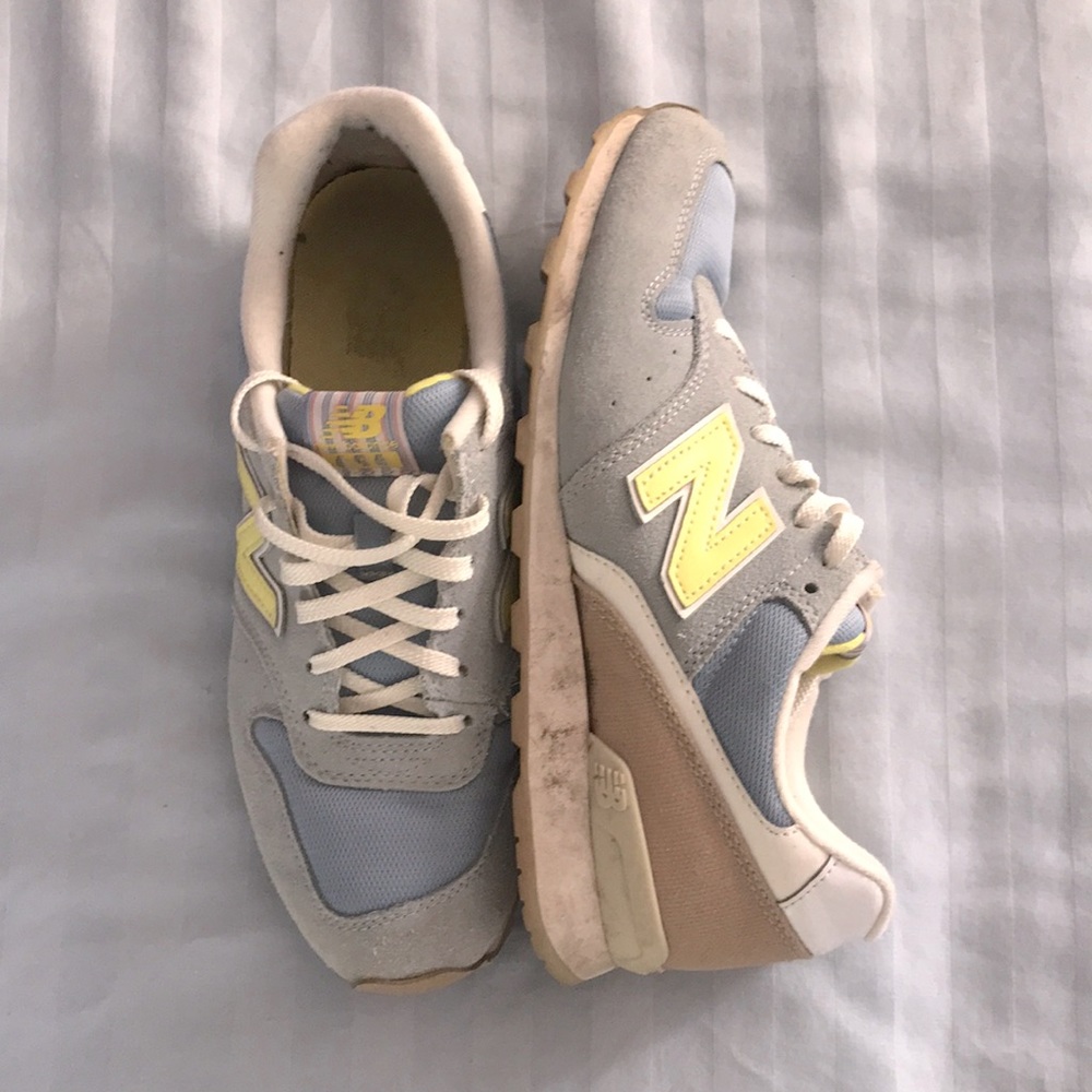 New Balance W’s 8 lifestyle sneakers